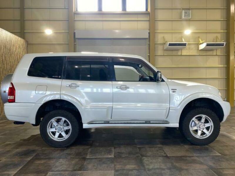 PAJERO