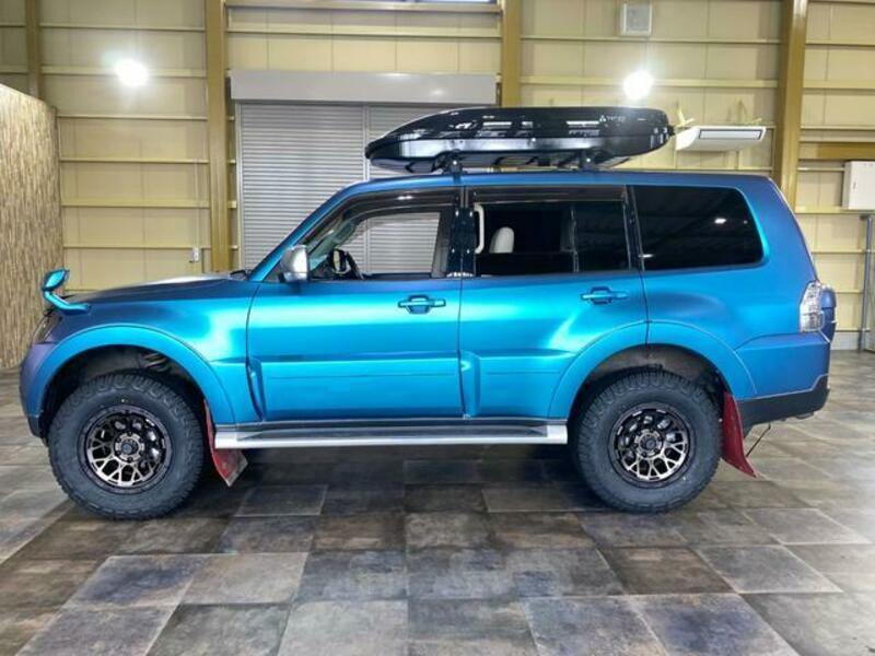 PAJERO