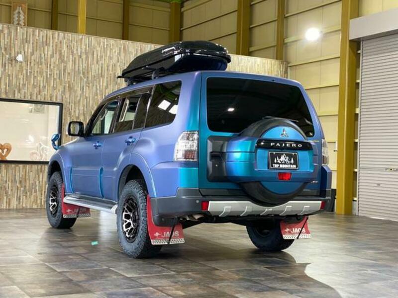 PAJERO