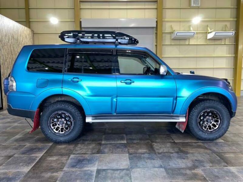PAJERO