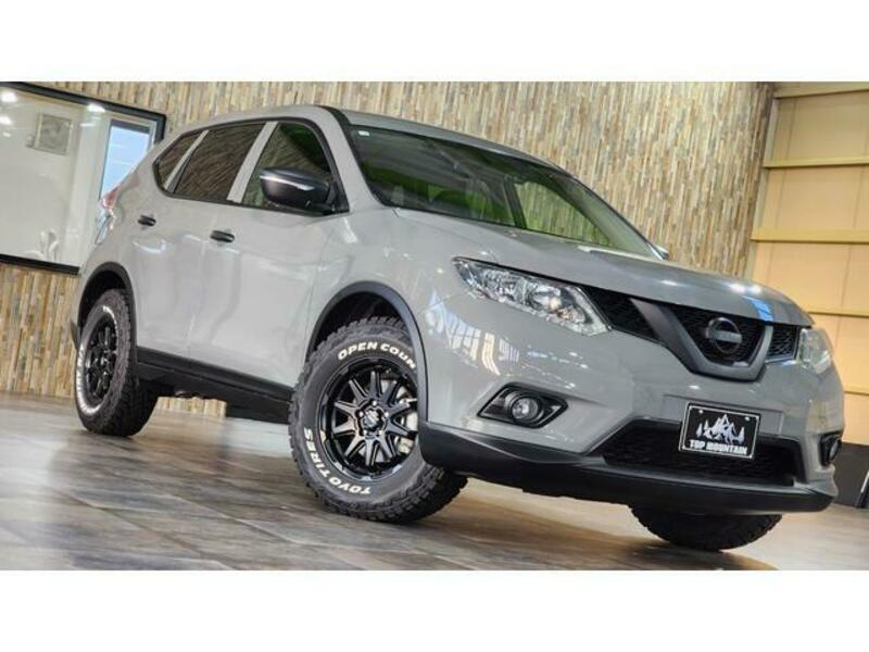 X-TRAIL