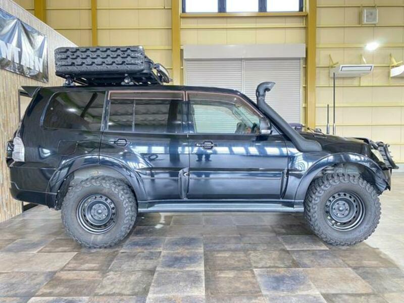 PAJERO