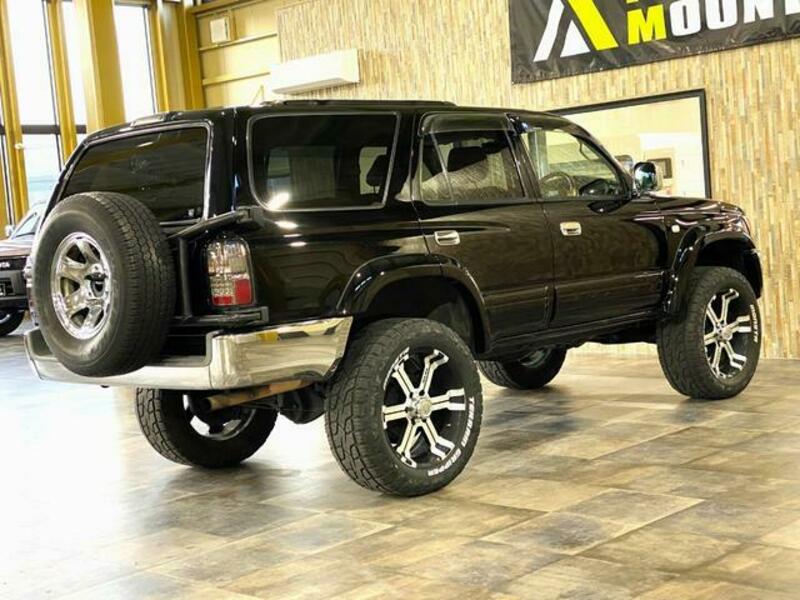 HILUX SURF