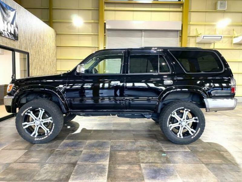 HILUX SURF