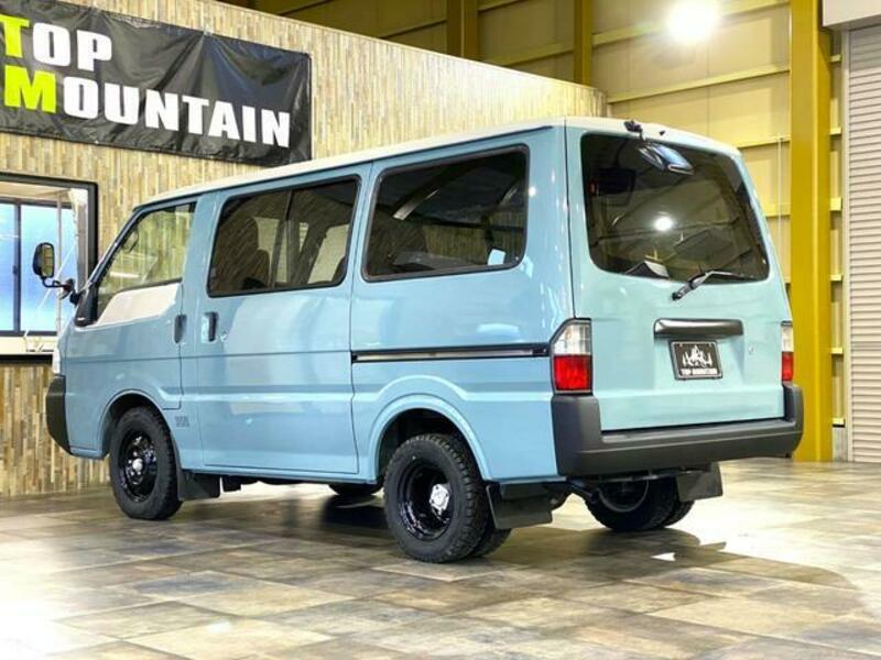 BONGO VAN