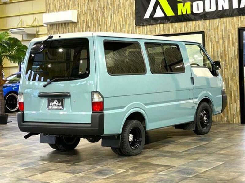 BONGO VAN