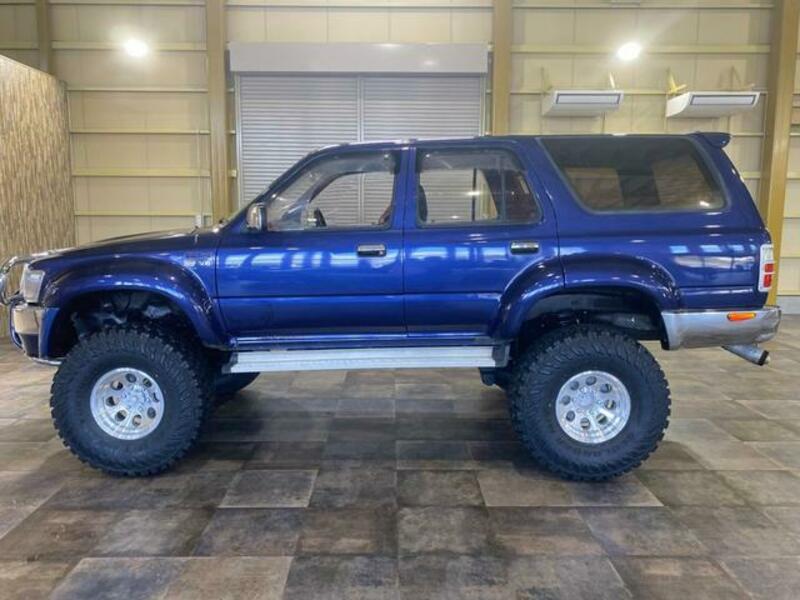 HILUX SURF