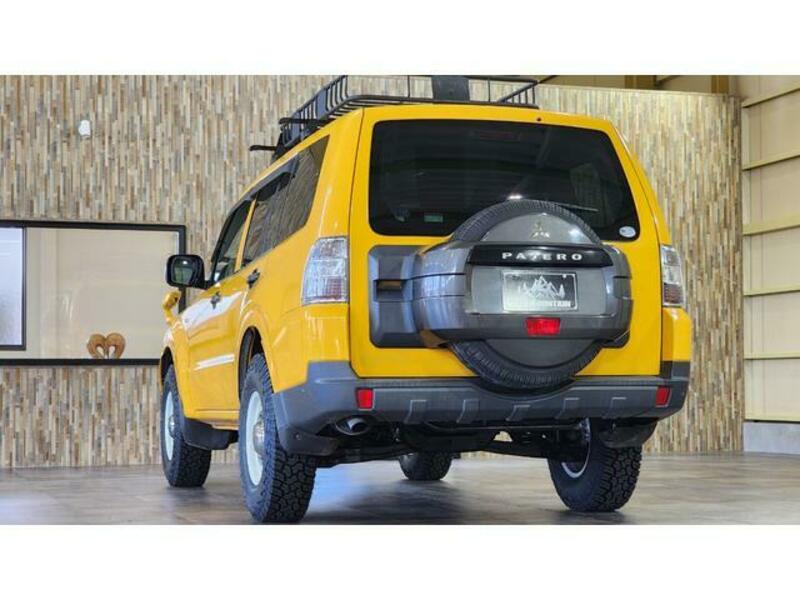 PAJERO
