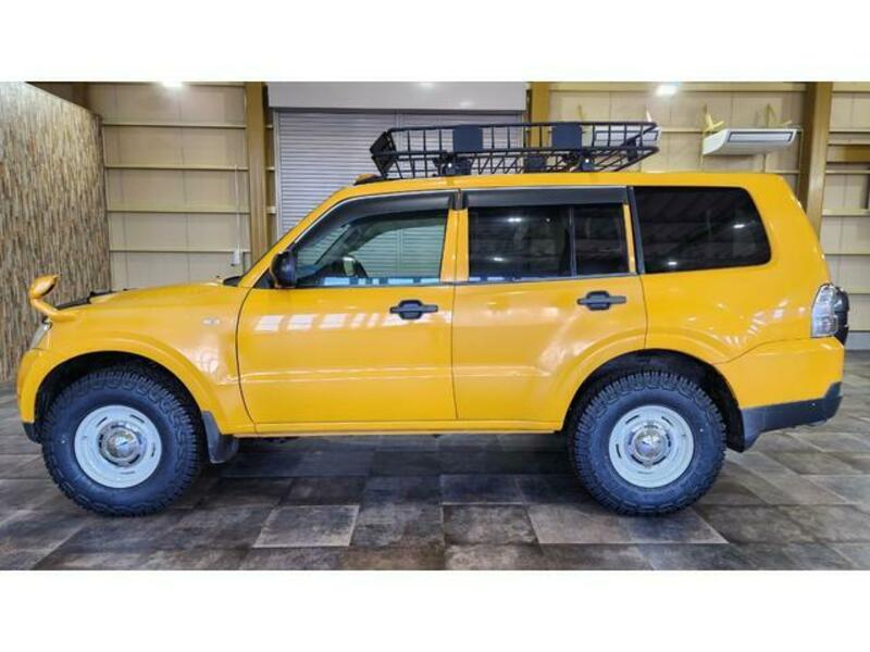 PAJERO