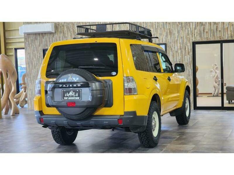 PAJERO