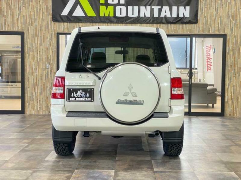 PAJERO IO