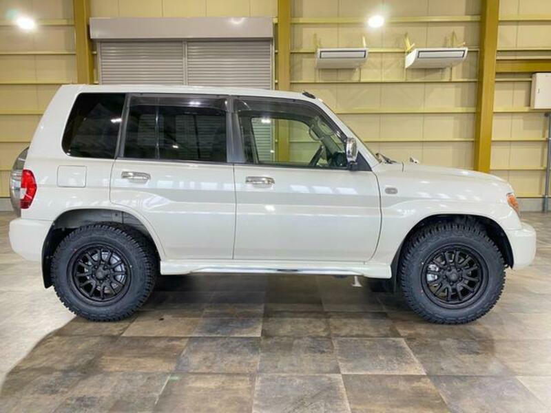 PAJERO IO