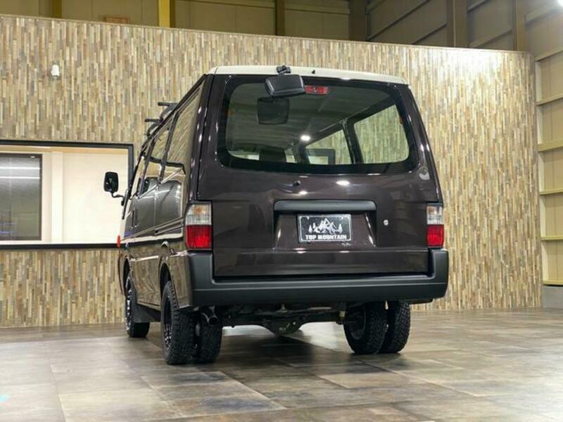 BONGO VAN