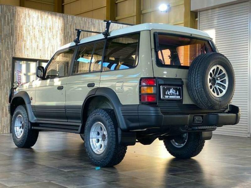 PAJERO