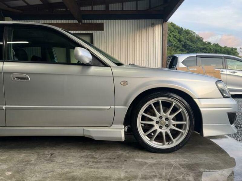 LEGACY B4