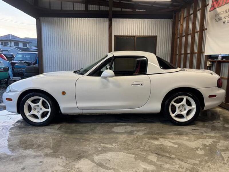 ROADSTER