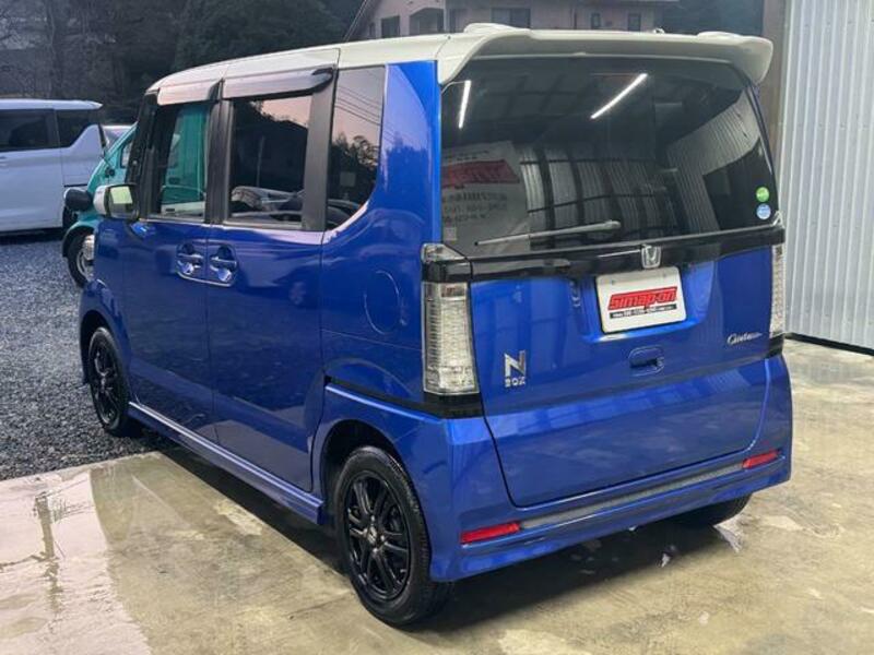 N BOX CUSTOM