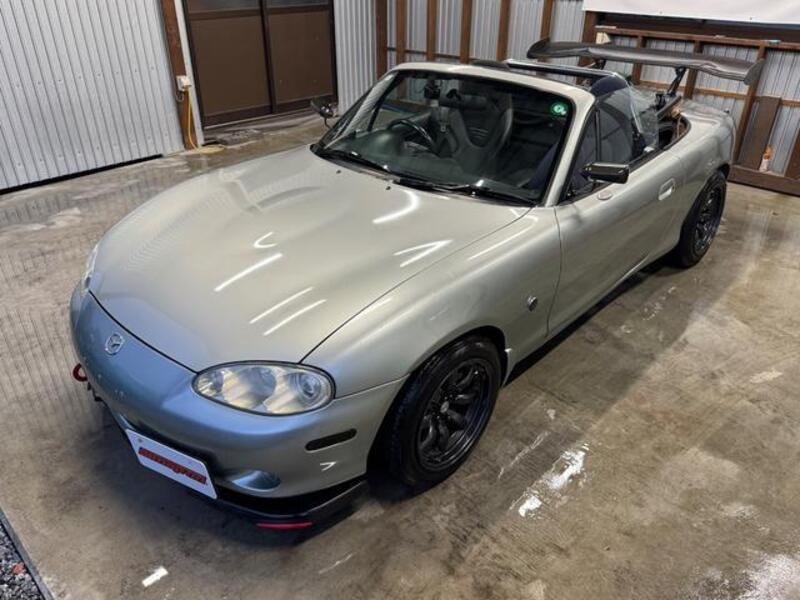 ROADSTER