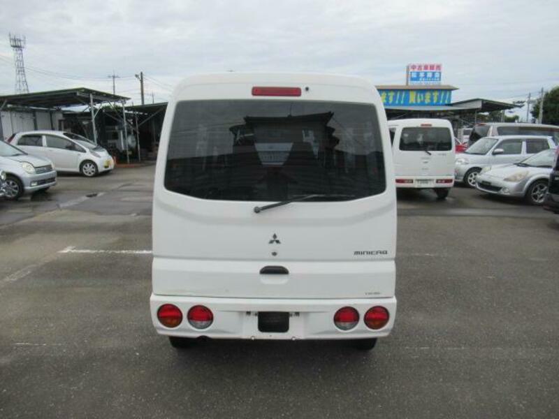 CLIPPER VAN