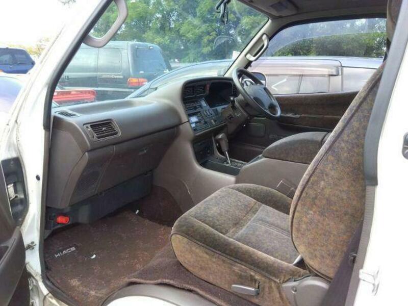 HIACE WAGON