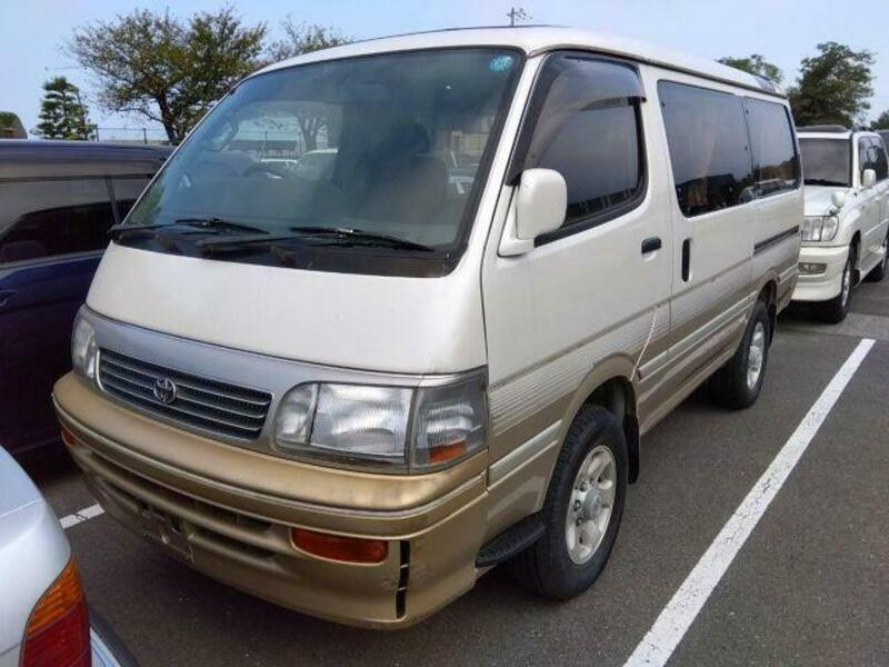 TOYOTA HIACE WAGON