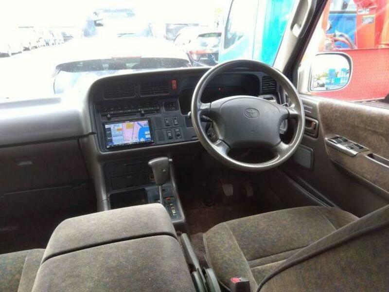 HIACE WAGON