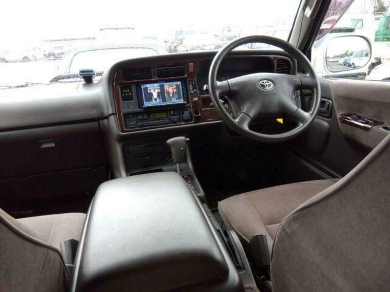 HIACE WAGON