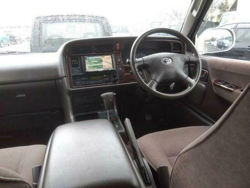 HIACE WAGON