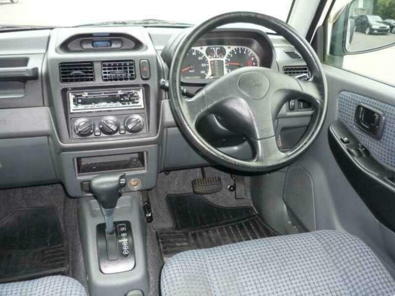 PAJERO MINI