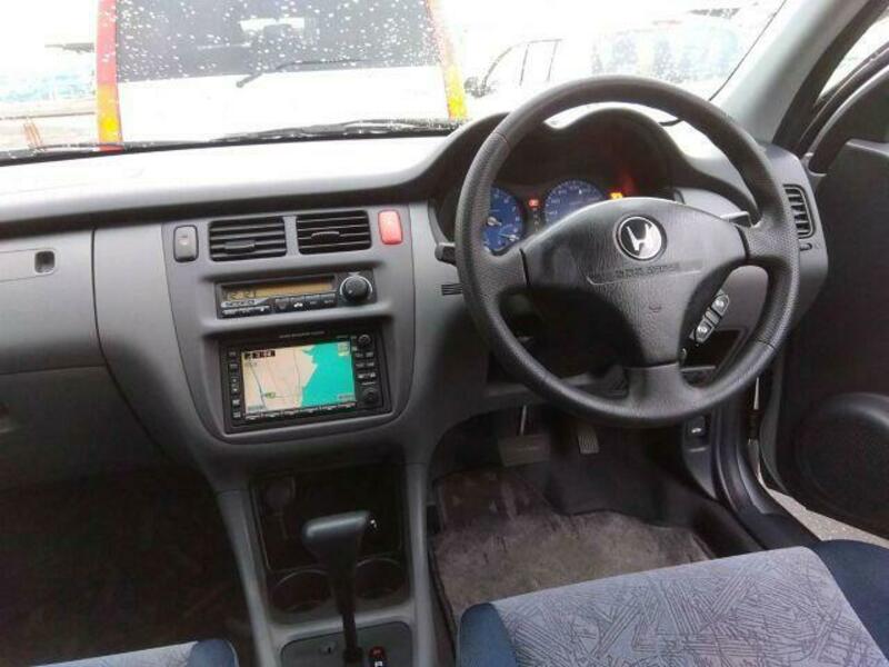 HR-V