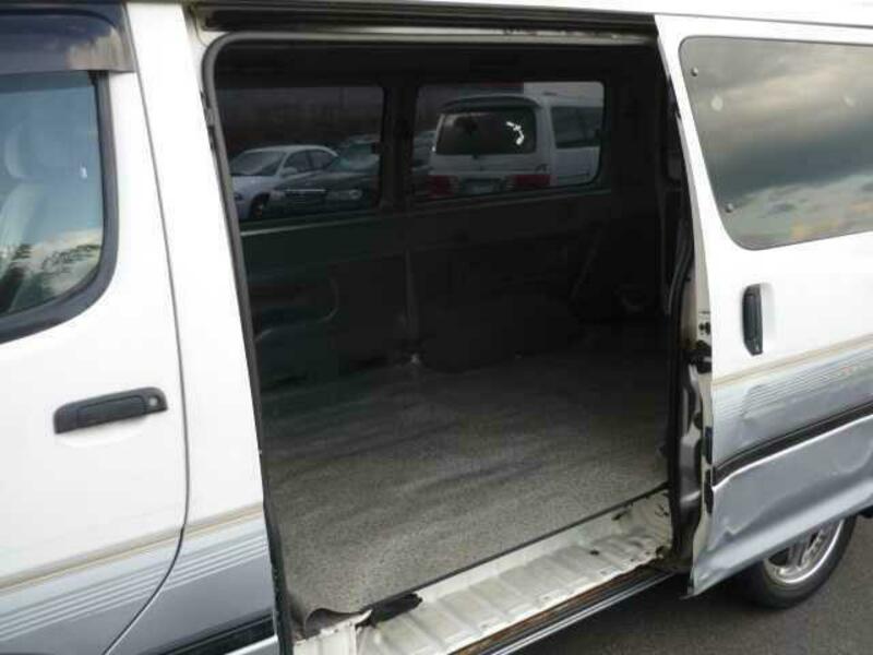 HIACE WAGON