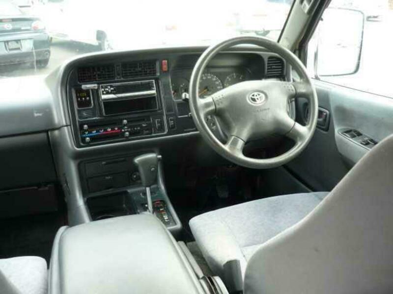 HIACE WAGON