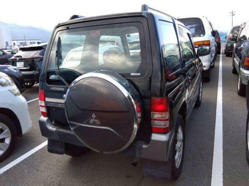 PAJERO MINI