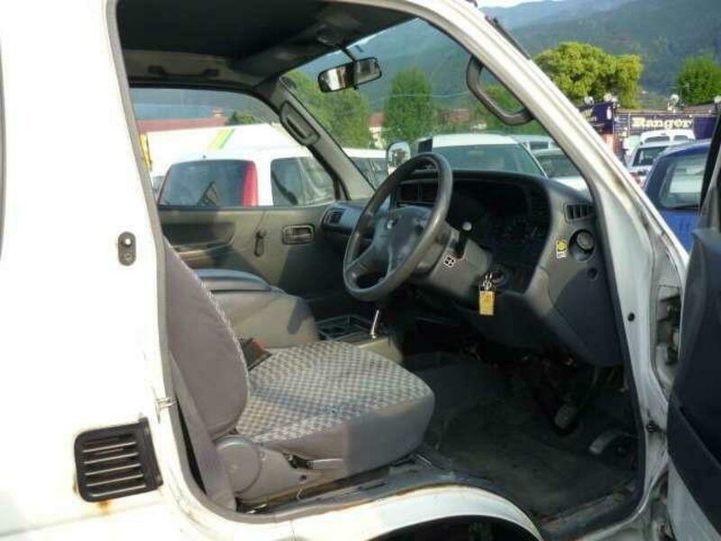 HIACE WAGON