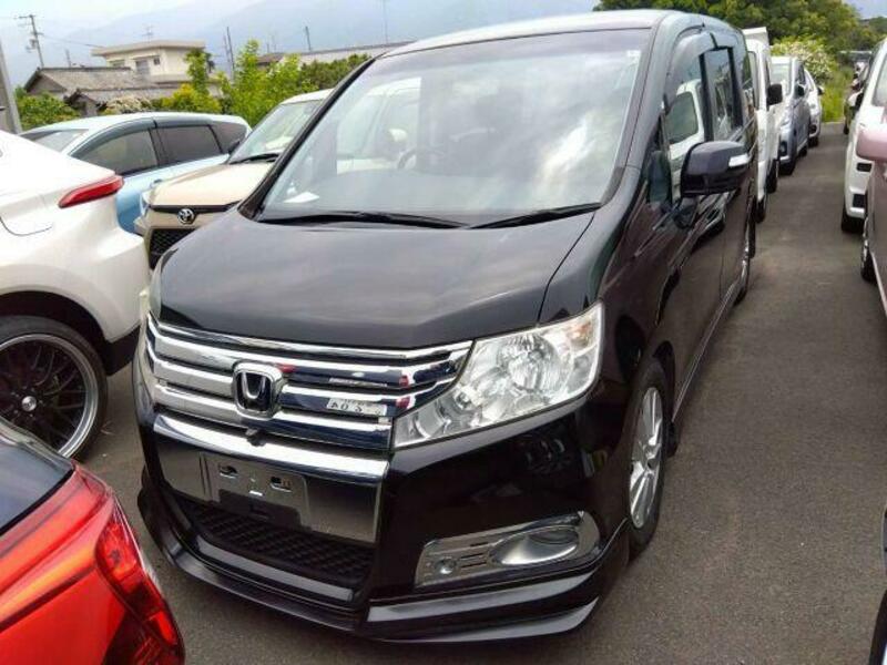 HONDA STEPWAGON SPADA