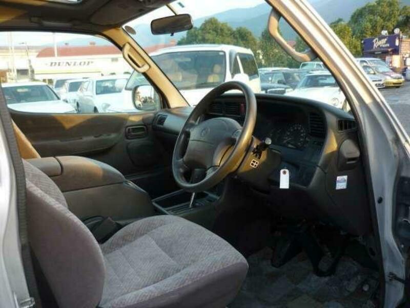 HIACE WAGON