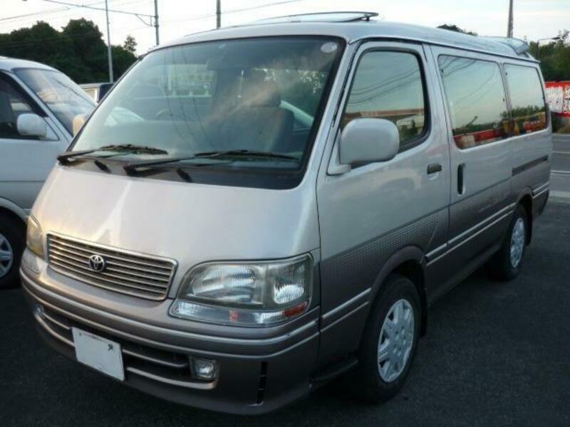 TOYOTA HIACE WAGON