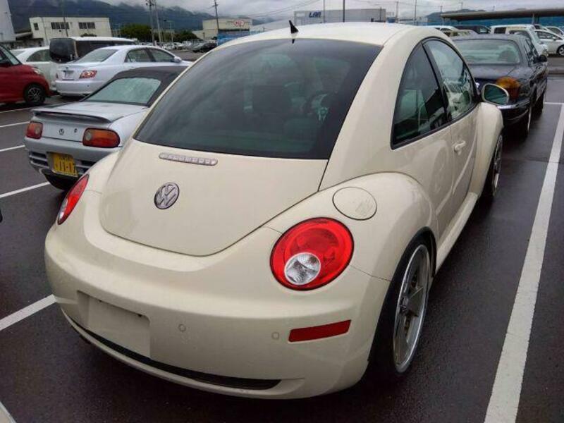 NEW BEETLE