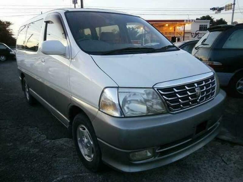 GRAND HIACE