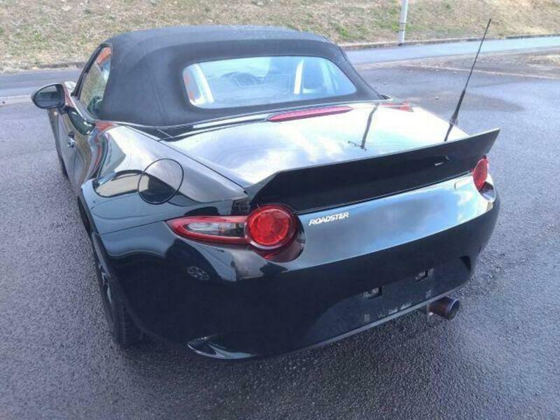 ROADSTER