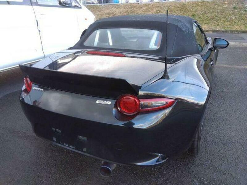 ROADSTER