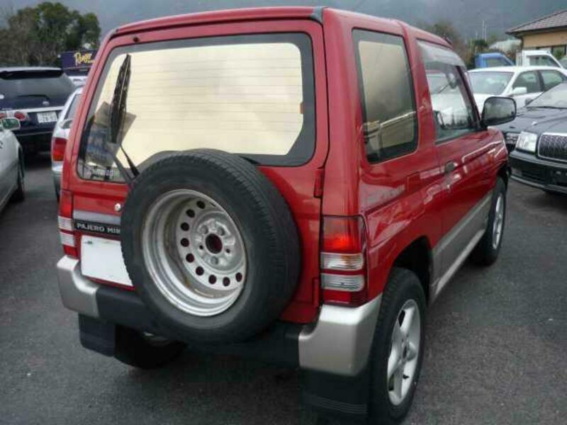 PAJERO MINI