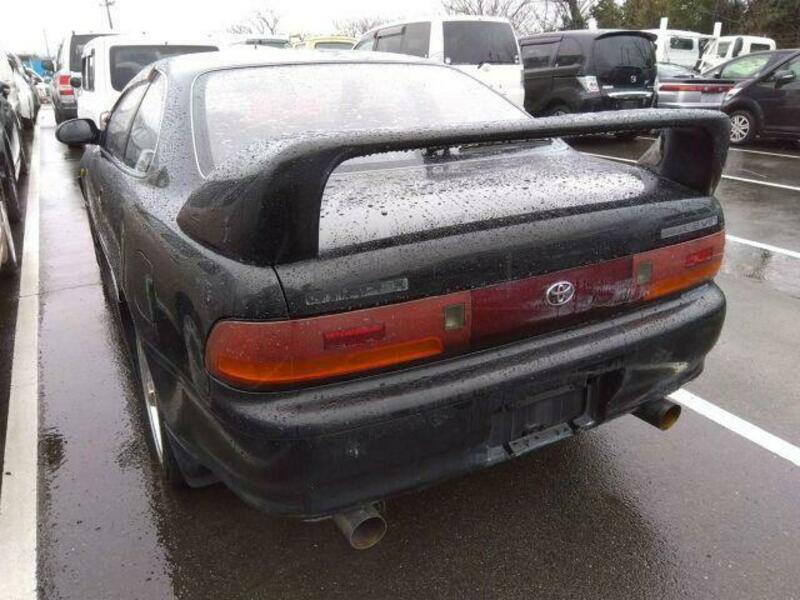 COROLLA LEVIN