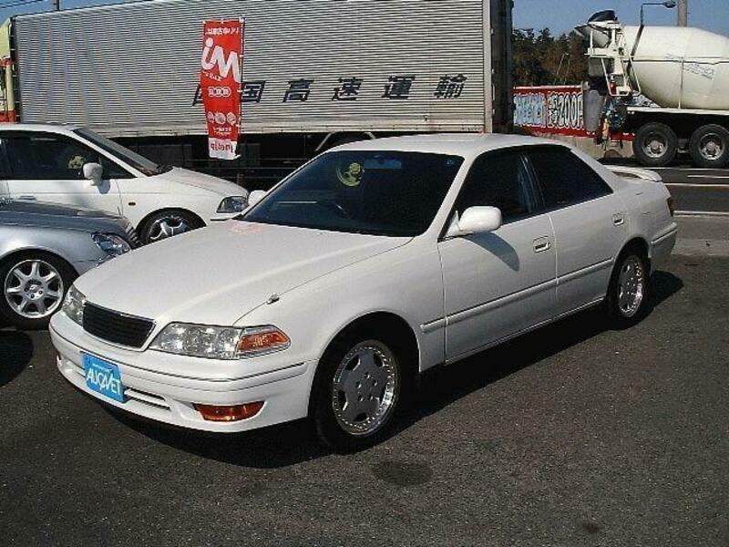 TOYOTA MARK II