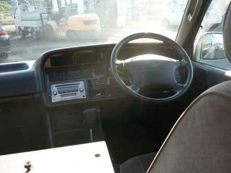HIACE WAGON