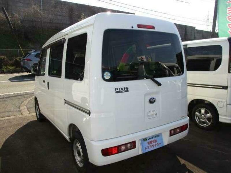PIXIS VAN