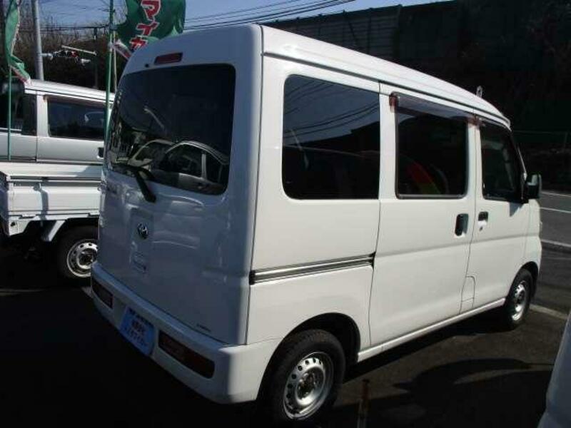 PIXIS VAN