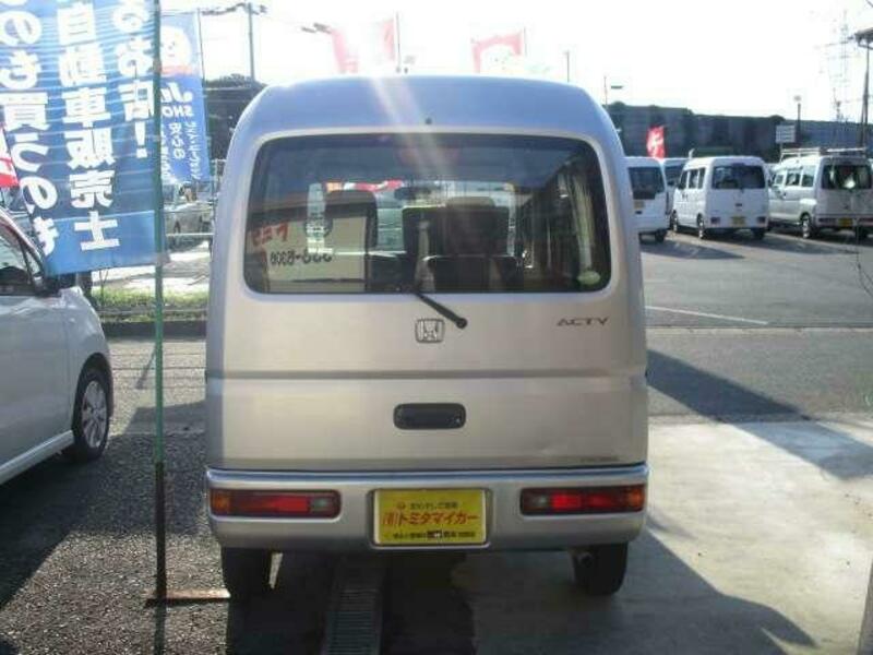 ACTY VAN