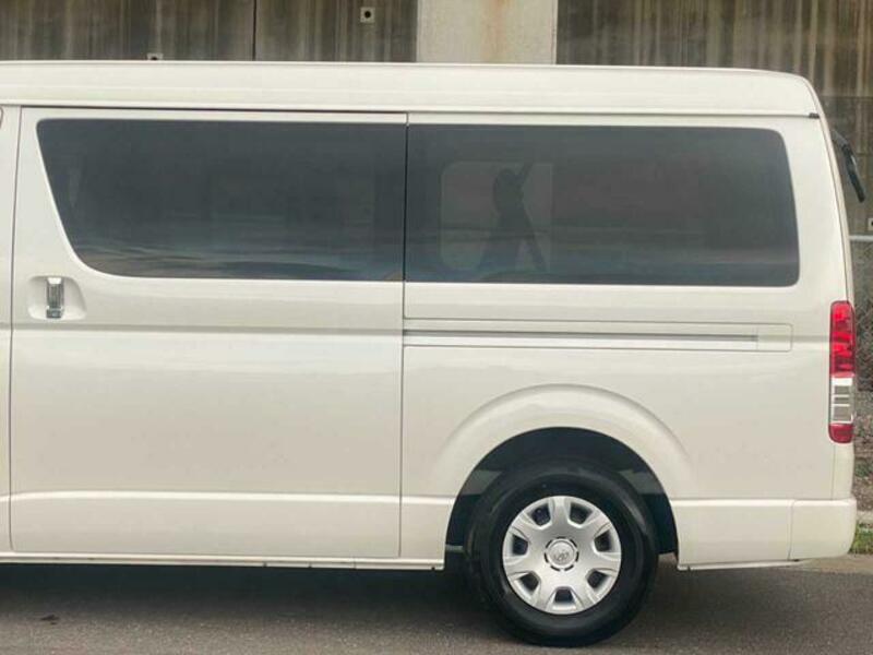 HIACE WAGON
