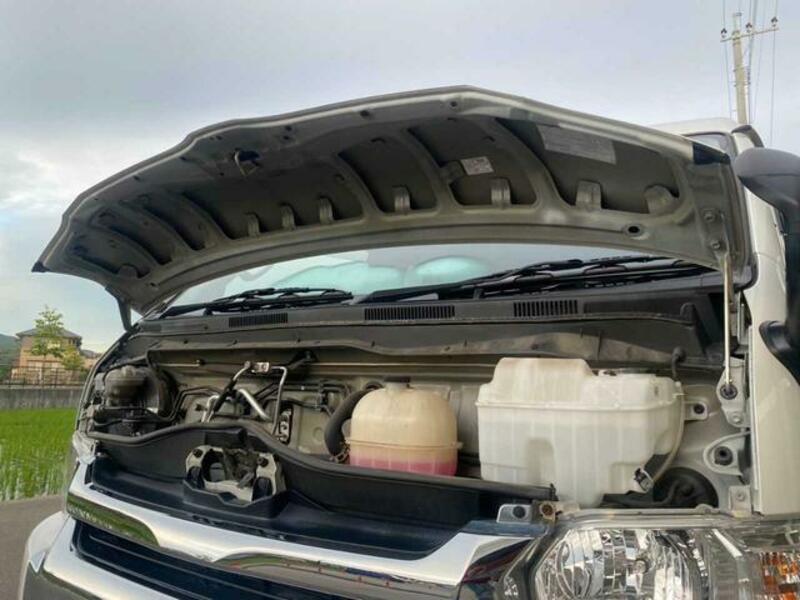 HIACE WAGON